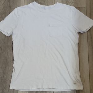 Vuori White Short Sleeve Tee